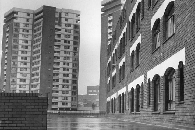 This image is undated but is an atmospheric shot showing the maisonettes and the tower blocks in the distance