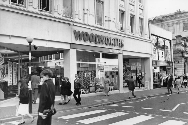 Woolworths held a prime position right in the heart of Fishergate - Preston's main shopping thoroughfare. It was captured here in 1987