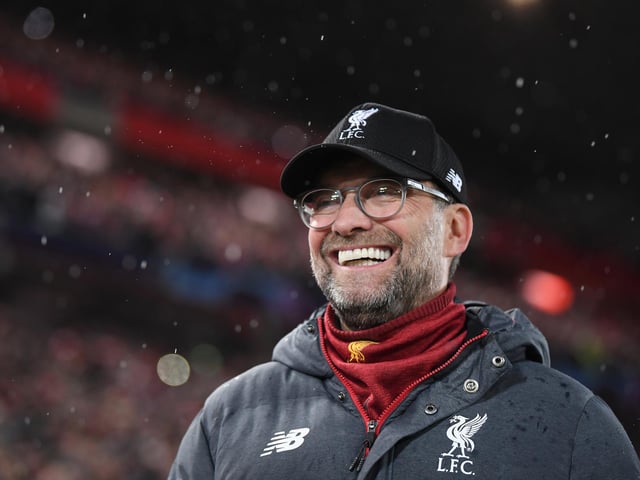 Career win percentage: 52.5%. Number of games current club: 266.