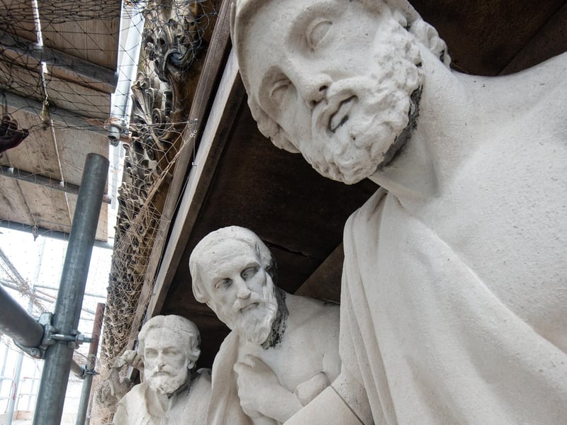 Philosopher Anaxagoras (centre) focuses on commander, statesman and orator Pericles (right of picture)