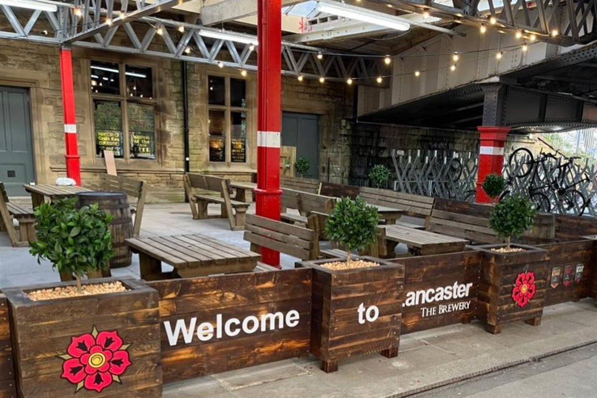 Take a look inside new bar which has opened at a Lancashire railway station