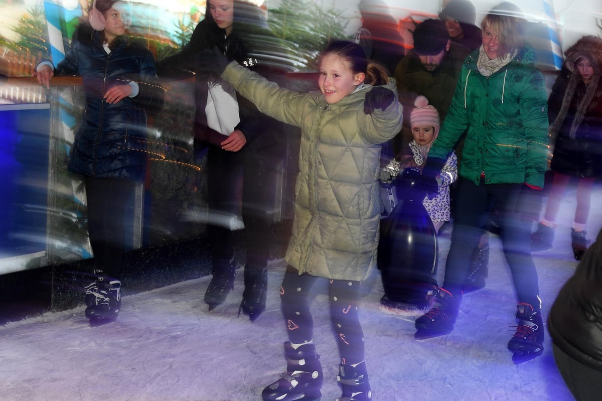 Festive scenes as Chorley's Winter Wonderland brings Christmas cheer to town