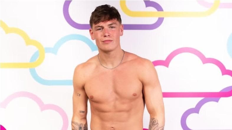 Meet the Lancashire rugby league player looking to shake up the Love Island villa