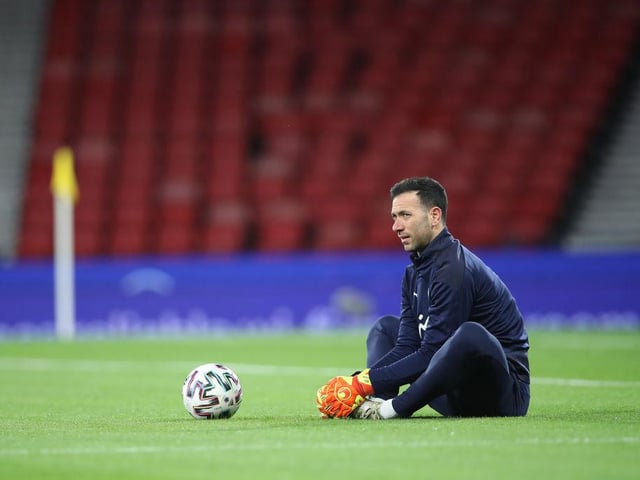 Hibs 'keeper Ofir Marciano is at risk of losing his place as Israel No.1 following comments made by national team boss Willi Ruttensteiner