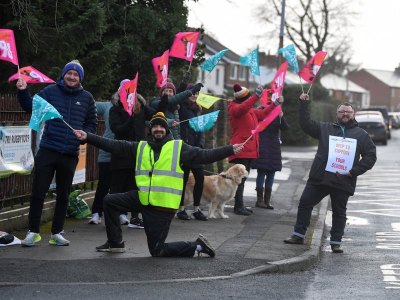 Picket line outside Hutton Grammar School
