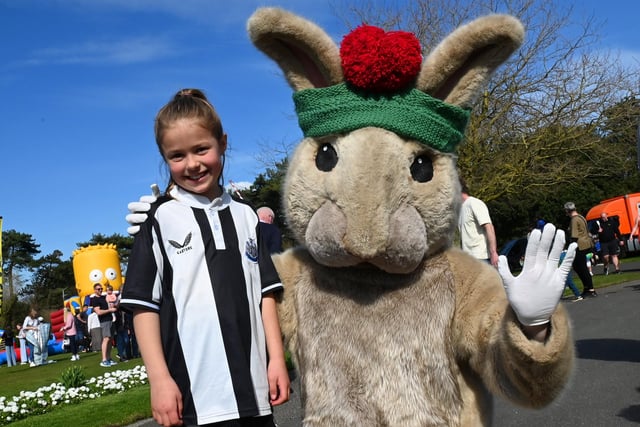 BLACKPOOL GAZETTE - LYTHAM - 08-04-23  Family fun at Lowther's Easter Surprise, with music, entertainment, fun fair and crafts over easter weekend at Lowther Gardens, Lytham. Roma Hogson, eight, meets a bunny at Lowther Gardens.