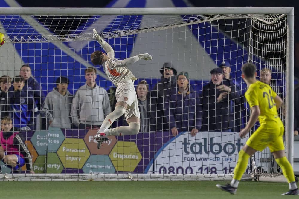 Chorley concede late on (photo: David Airey/dia_images)