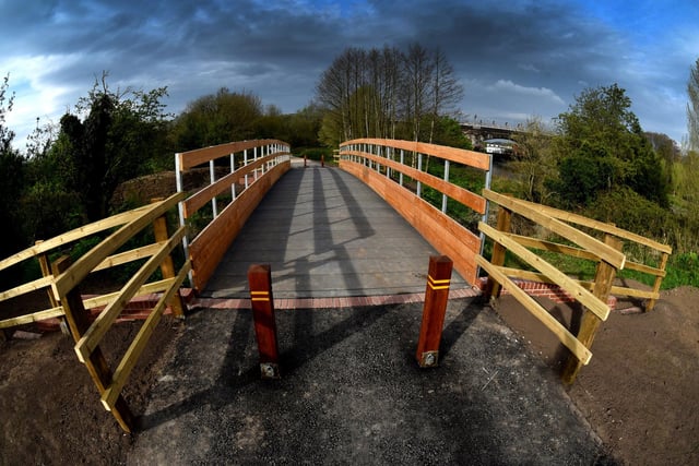 The new Penwortham footbridge by the River Ribble