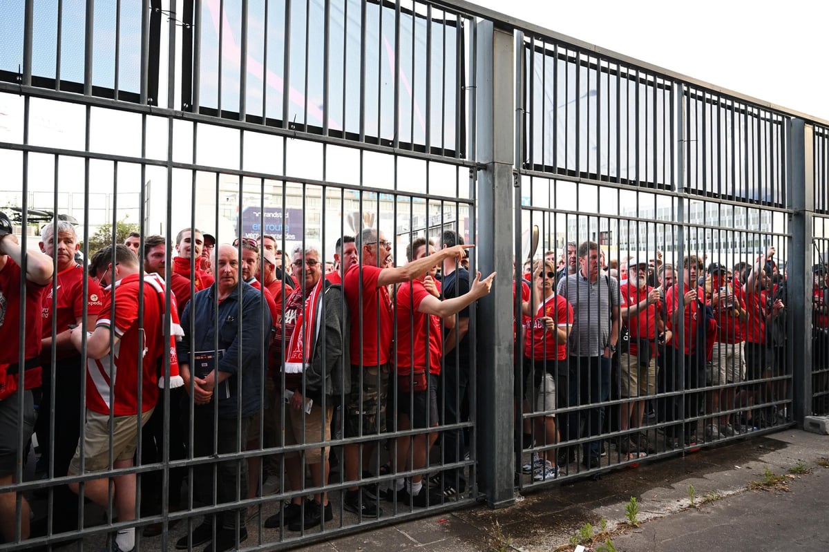 'Choking clouds of tear gas': Liverpool fan's first-hand account of 'dangerous' Champions League final chaos