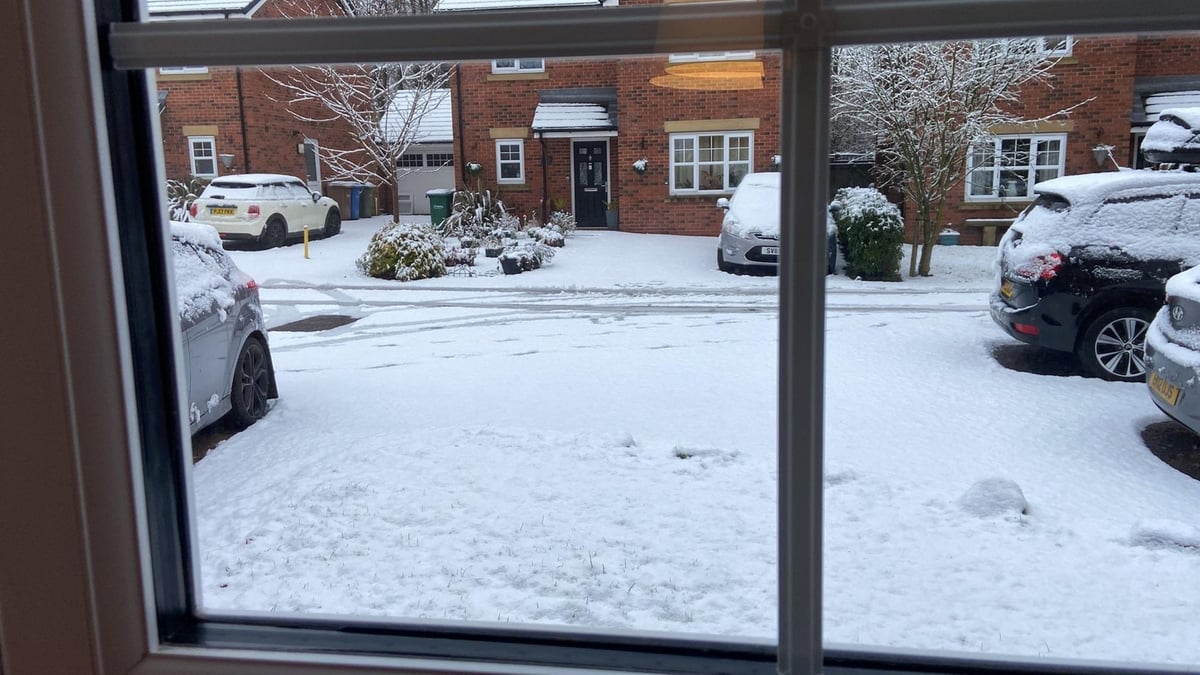 Lancashire weather: areas around Preston, Chorley and South Ribble wake up to snow