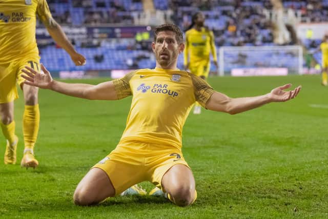 Preston North End's Ched Evans celebrates scoring his side's first goal at Reading