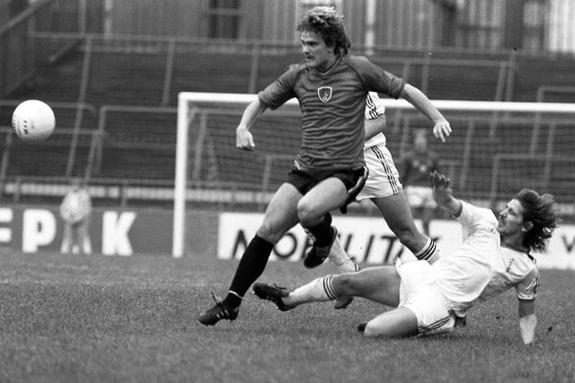 1981 Sport: Bristol City v Preston North End, Gary Buckley makes a challenge