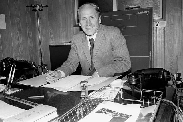 Bobby Charlton has long been considered one of the greatest players of all time, and he was a member of the England team that won the 1966 FIFA World Cup. He took over the reins of Preston North End from caretaker manager Frank Lord in 1973. One of his first acts as manager was to sign his former Manchester United and England teammate Nobby Stiles as player-coach. His first season ended in relegation, and although he began playing again, he left Preston early in the 1975–76 season after a disagreement with the board over the transfer of John Bird to Newcastle United