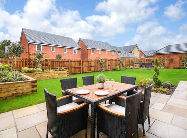 A typical garden by Barratt Homes NW