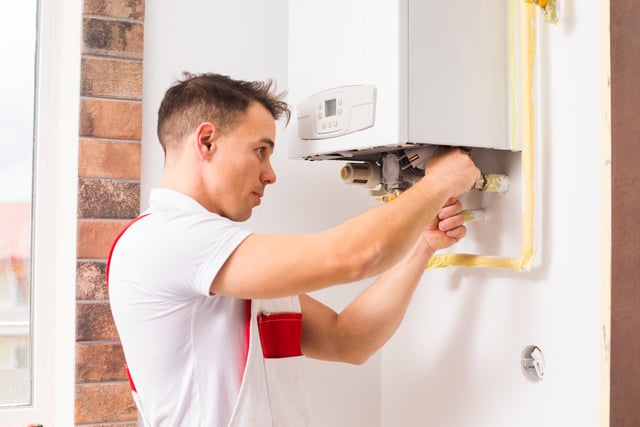 The 25 plumbers and water contractors closest to the PR1 postcode, mainly covering Preston and South Ribble.