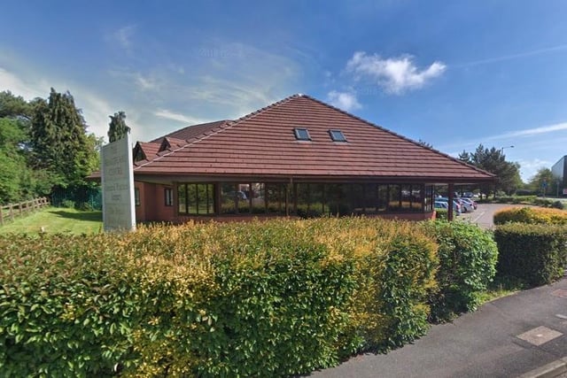 At The Healthcare Centre in Flintoff Way, Deepdale, 74% of people responding to the survey rated their overall experience as good, while 15% rated their experience as poor.
