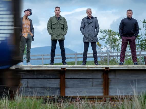 T2 Trainspotting is set in the present day with the main characters