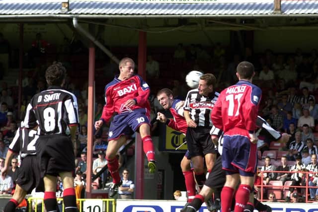 Preston won away at Grimsby Town on the opening day of the 2000/01 season