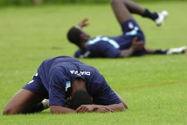 Dickson Etuhu recovers from a training run in 2005