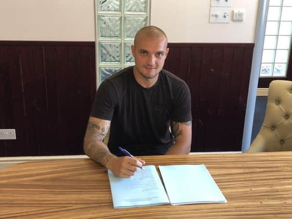 New PNE goalkeeper Michael Crowe puts pen to paper at Deepdale