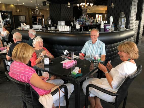 Preston Bridge Club organise a bridge cafe drive at Baluga Bar in Preston for Rosemere