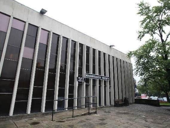 Councillors voted unanimously to ask the government to rethink the closure of Chorley Magistrates' Court.