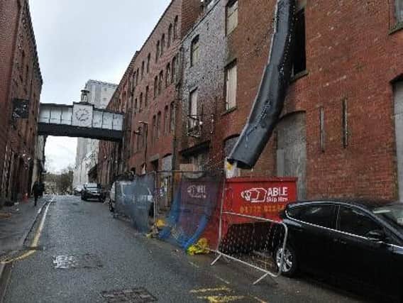 A restaurant, shops and 30 bedroom apartments are likely to move into a former warehouse in Preston.