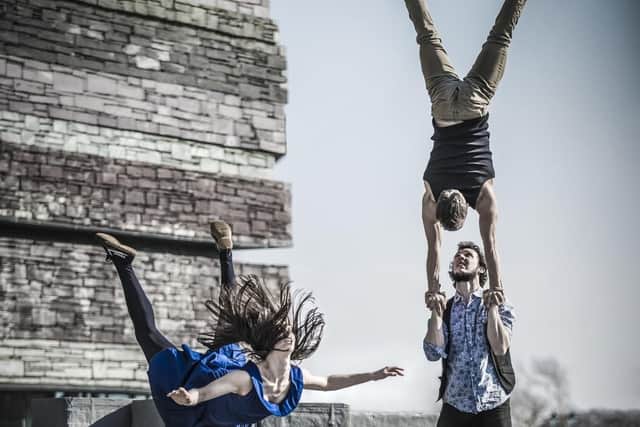 Acrobatic performers BLOCK in action  (photo Dan Tucker)