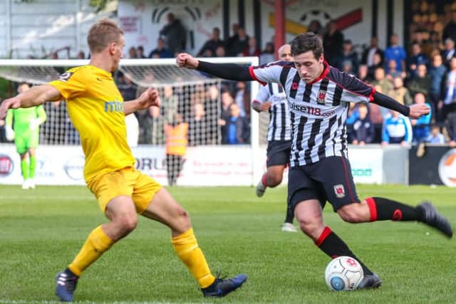 The Magpies try to break through the Chester defence  (photo: Stefan Willoughby)