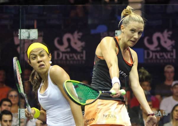 Laura Massaro (right) taking on Nicol David (photo: PSA)