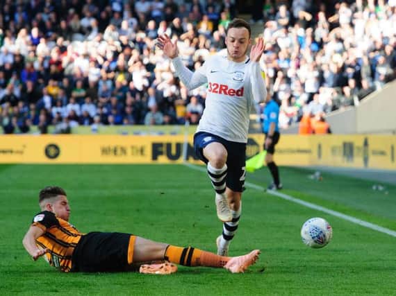Brandon Barker in full flight during Preston North End's draw with Hull