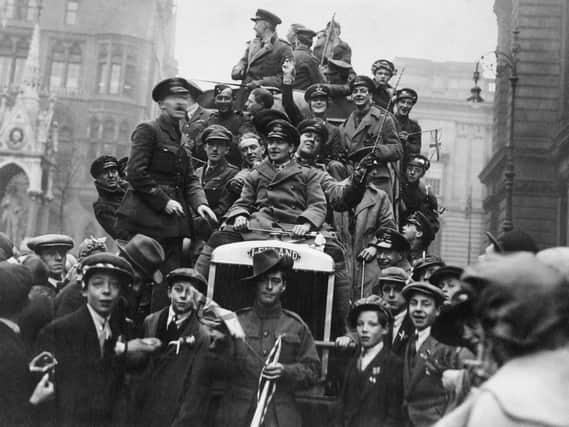 Armistice celebrations. Photo: Imperial War Museum