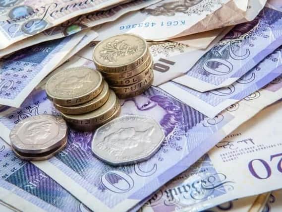 Christmas payments 2018: This is when child benefit, Universal Credit, tax credits and more will be paid