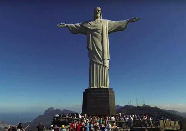 One of the sights that can be seen using the VR equipment: Chris the Redeemer in Brazil