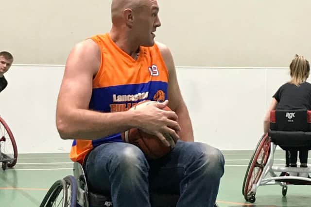 Tyson Fury in training with the Lancaster Bulldogs