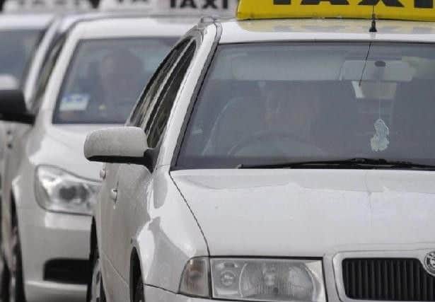 South Ribble Borough Council is warning residents about a taxi scam which is leaving people hundreds of pounds out of pocket