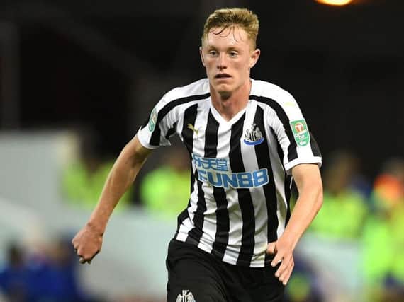 Newcastle United are hopeful of warding off Manchester United's interest in their young midfielder Sean Longstaff, but offering the player a new contract.