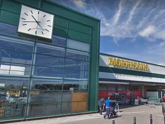 A supermarket in Ribbleton wants to see rules over delivery times lifted.