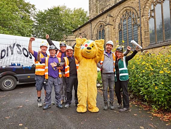 Nick Knowles and the team from DIY SOS.