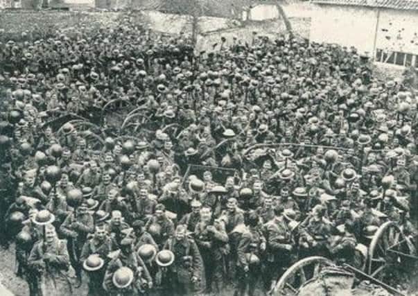 The men of the 1/4th Loyal North Lancashire Regiment at the Somme in 1916