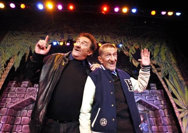 The Chuckles of Oz : Paul and Barry Chuckle