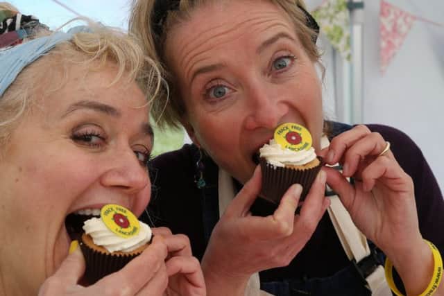 Actor Emma Thompson and her sister Sophie take direct peaceful action against the government's plans for fracking.
