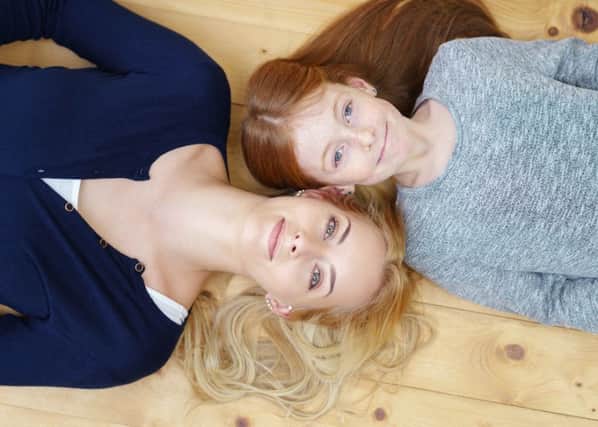 Do redheads look younger?