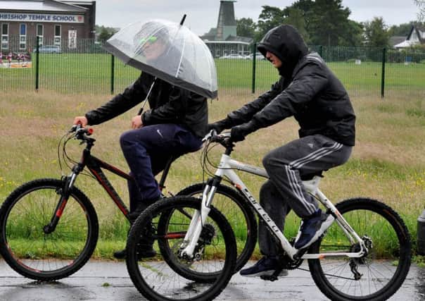 Rain: Cyclists in Preston