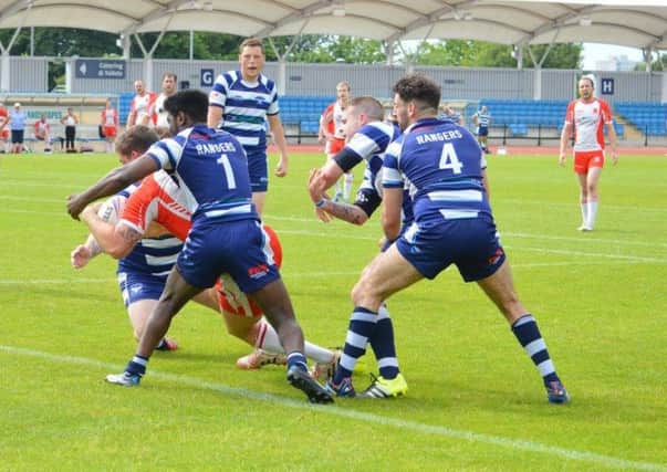 Tommy Gallagher crosses for Warriors