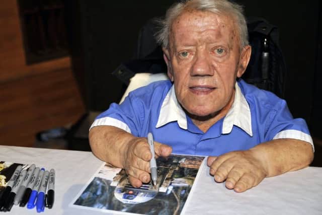 Kenny Baker at the comic convention at Preston Guild Hall