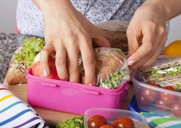 Lunch boxes have not got any healthier in the past 10 years