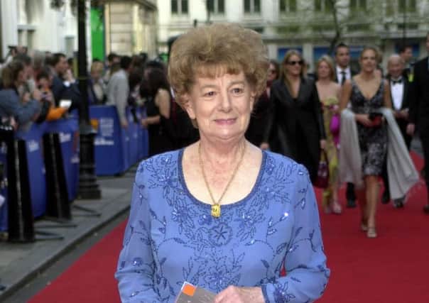 File photo dated 21/04/02 of former Coronation Street actress Jean Alexander, who was once voted Britain's greatest soap star, has died three days after turning 90. PRESS ASSOCIATION Photo. Issue date: Saturday October 15, 2016. Alexander, who played the much-loved character Hilda Ogden between 1964 and 1987, passed away in hospital on Friday. See PA story SHOWBIZ Alexander. Photo credit should read: William Conran/PA Wire