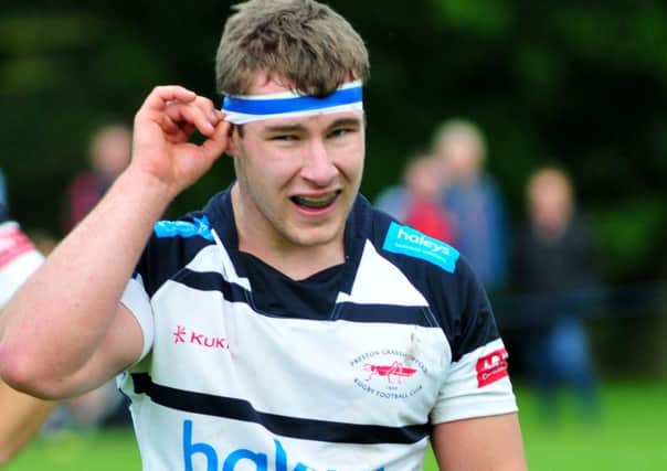 Will Lees scored a try in Hoppers' defeat