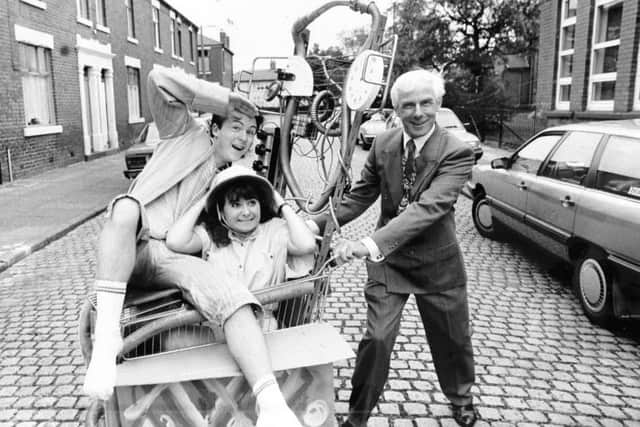 Carl McGarrigle and Jane Lambert in The Guild Machine in 1991 with Mayor of Preston Albert Richardson
